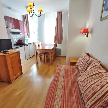 Pat 83, T2, Centre Luchon, Wifi, Casier A Skis, 4 Personnes Bagnères-de-Luchon Eksteriør bilde
